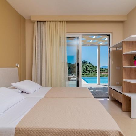 Spartakos Luxury Villa 2 Koukounaria ภายนอก รูปภาพ