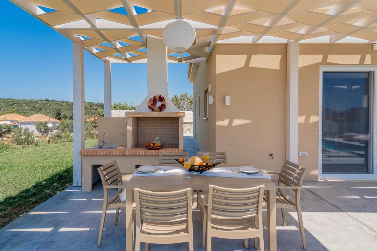 Spartakos Luxury Villa 2 Koukounaria ภายนอก รูปภาพ