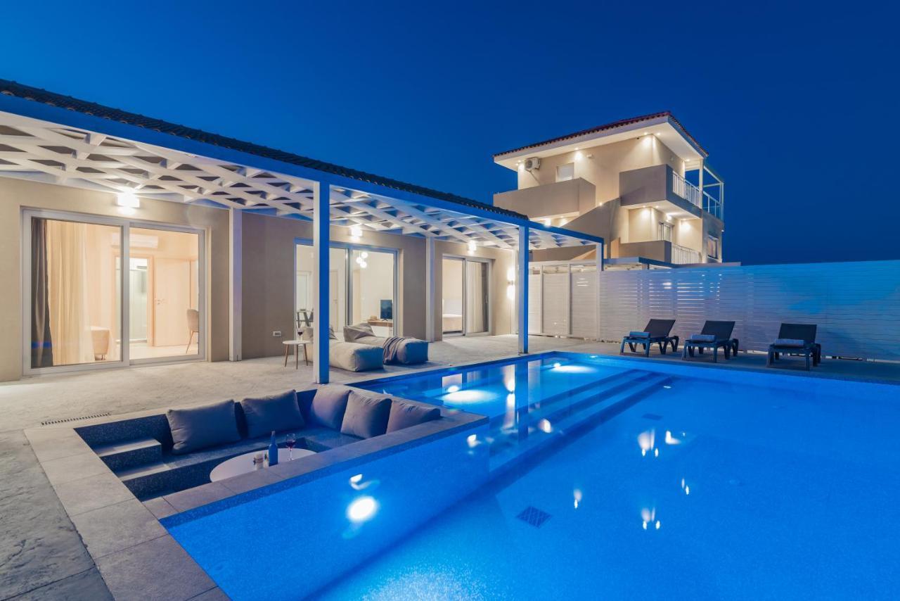 Spartakos Luxury Villa 2 Koukounaria ภายนอก รูปภาพ